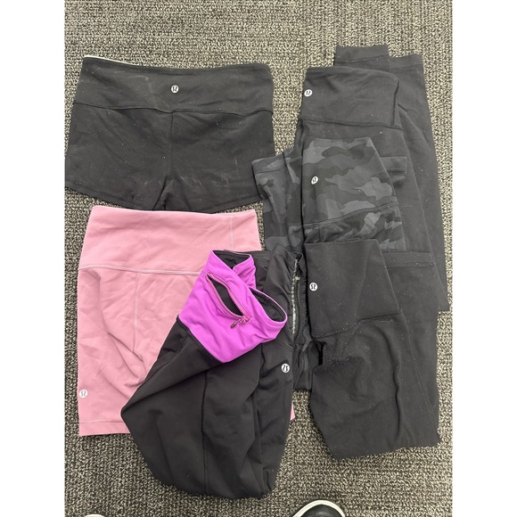 Lululemon Women's 32 Piece Mixed Lot. Sizes 4-12 Hoodies / Leggings /Shirts /bra - Picture 3 of 16